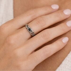 Vintage 925 Silver Ring with Black Stone